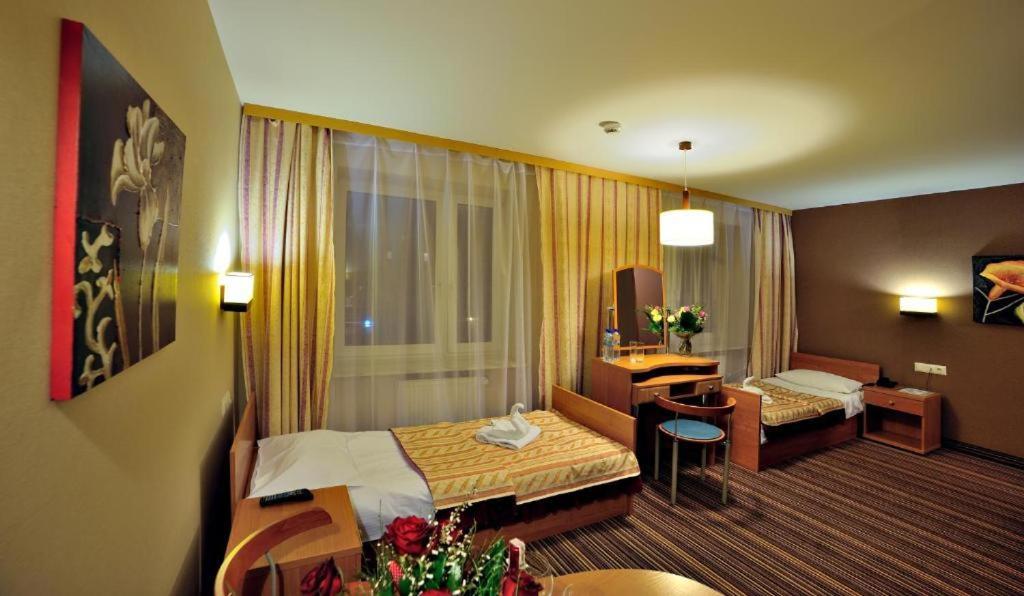 Hotel Partner Mińsk Mazowiecki المظهر الخارجي الصورة
