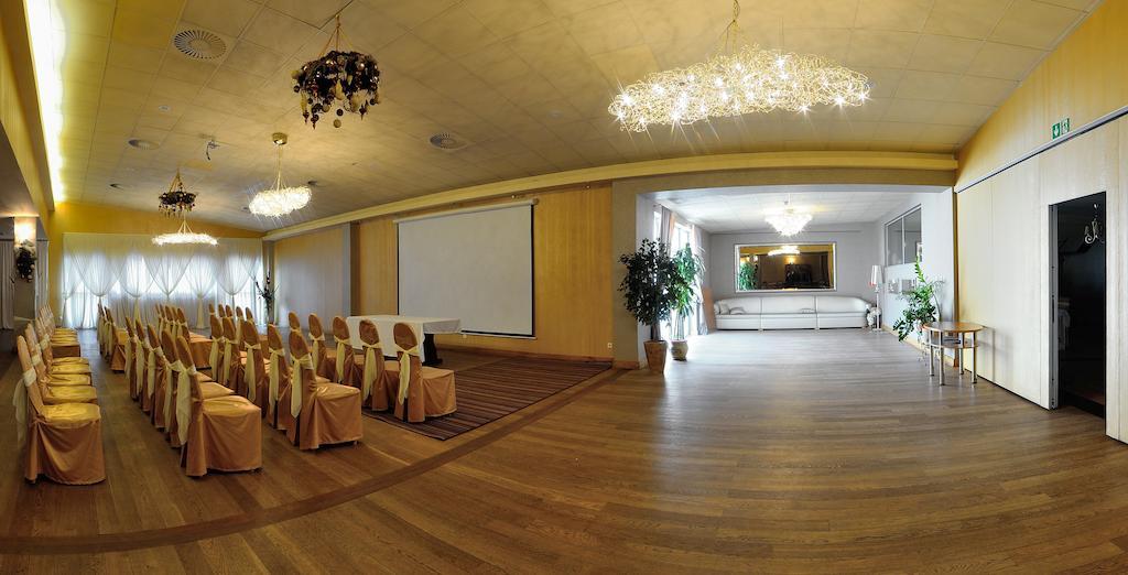 Hotel Partner Mińsk Mazowiecki المظهر الخارجي الصورة